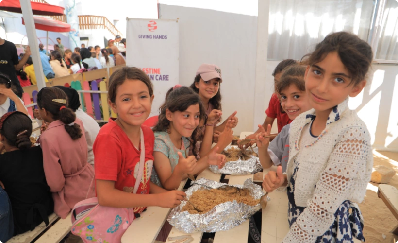 Hot meal for 25 orphans
